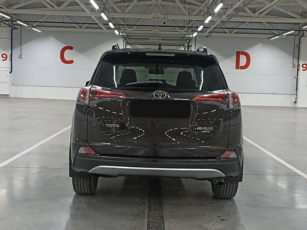 Toyota RAV4 2016 года с пробегом. Фото: #5