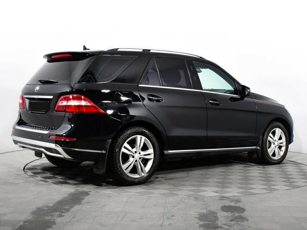 Mercedes-Benz M-Класс 2013 года с пробегом. Фото: #4