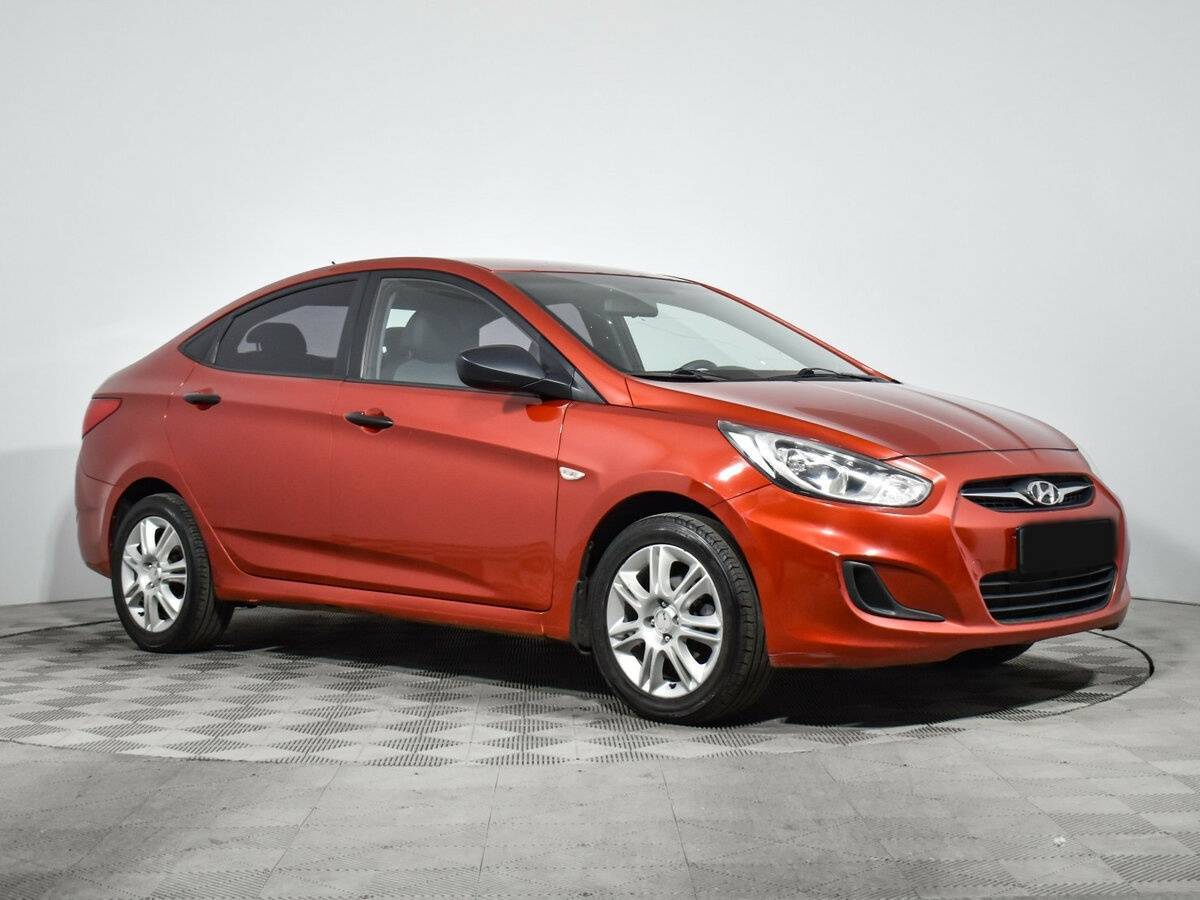 Hyundai Solaris 2012 года с пробегом. Фото: #2