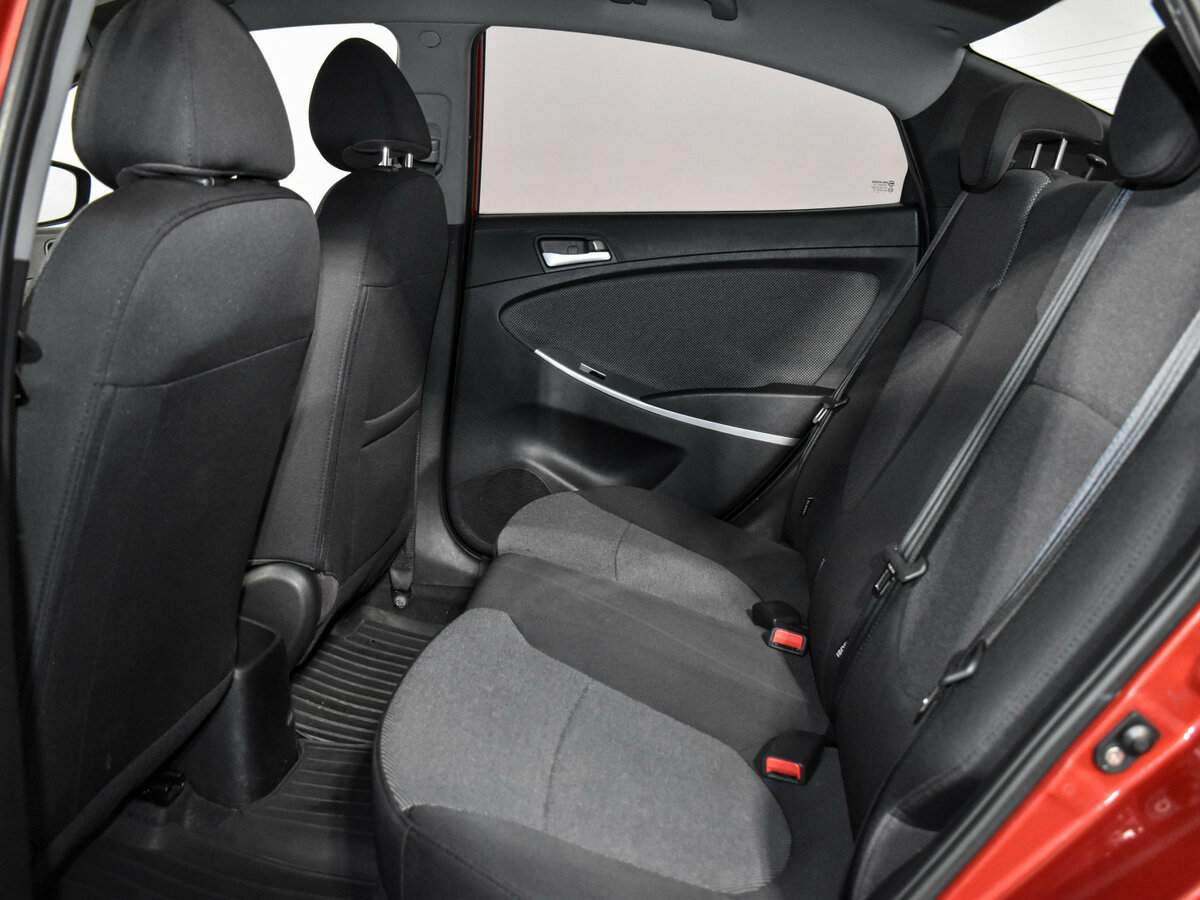 Hyundai Solaris 2012 года с пробегом. Фото: #10