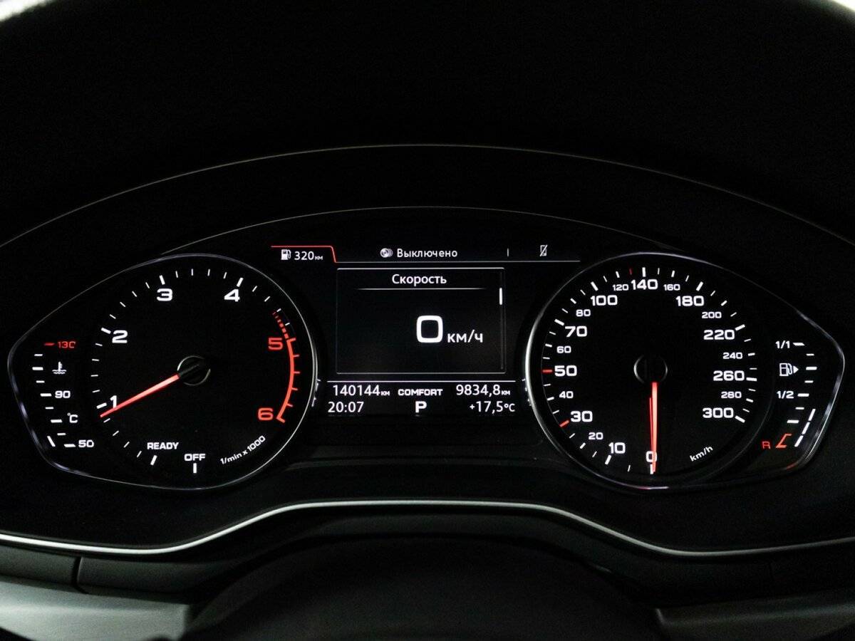 Audi A4 2019 года с пробегом. Фото: #11