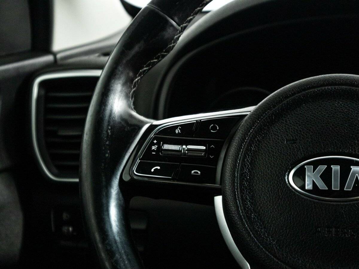 Б/У Киа Спортейдж 2020 года. Фото: #22