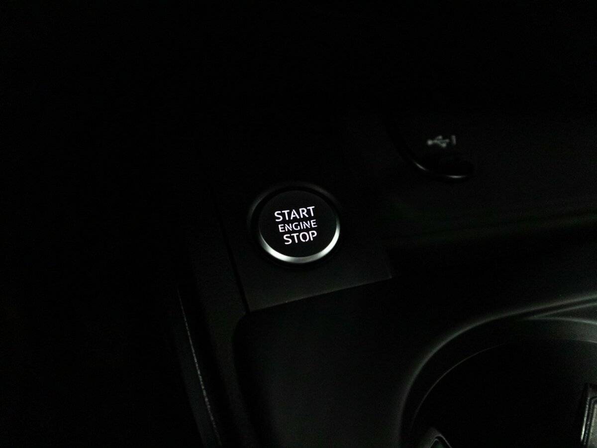 Audi A4 2020 года с пробегом. Фото: #9