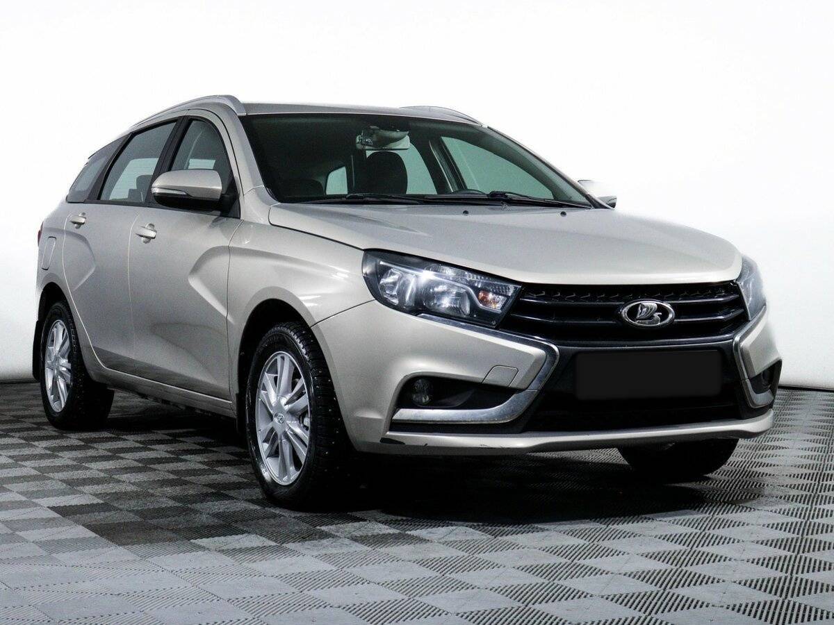 Б/У Лада (ВАЗ) Веста 2018 года. Фото: #2