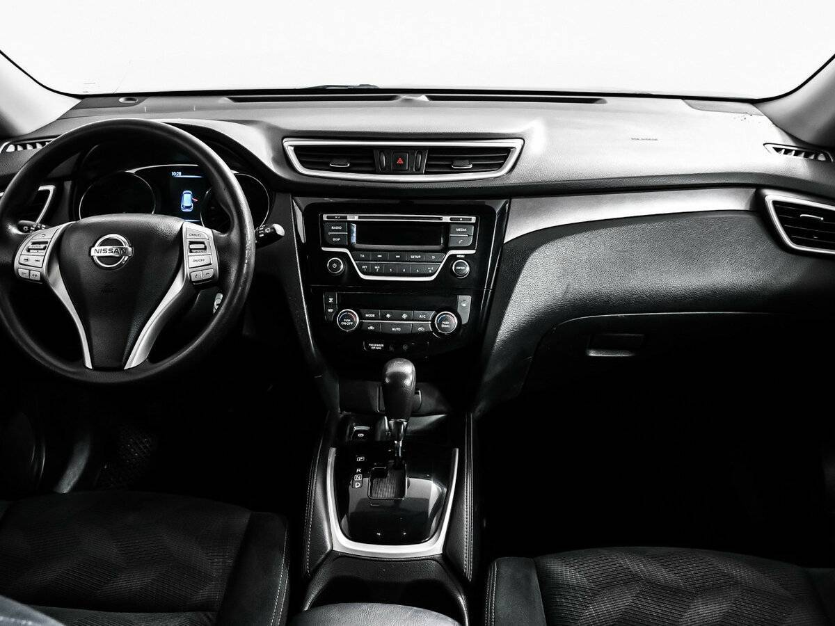 Б/У Ниссан Икс-Трейл 2015 года. Фото: #10