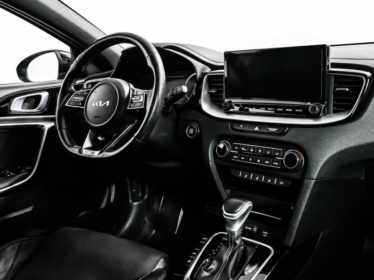 Б/У Киа Сид 2021 года. Фото: #8