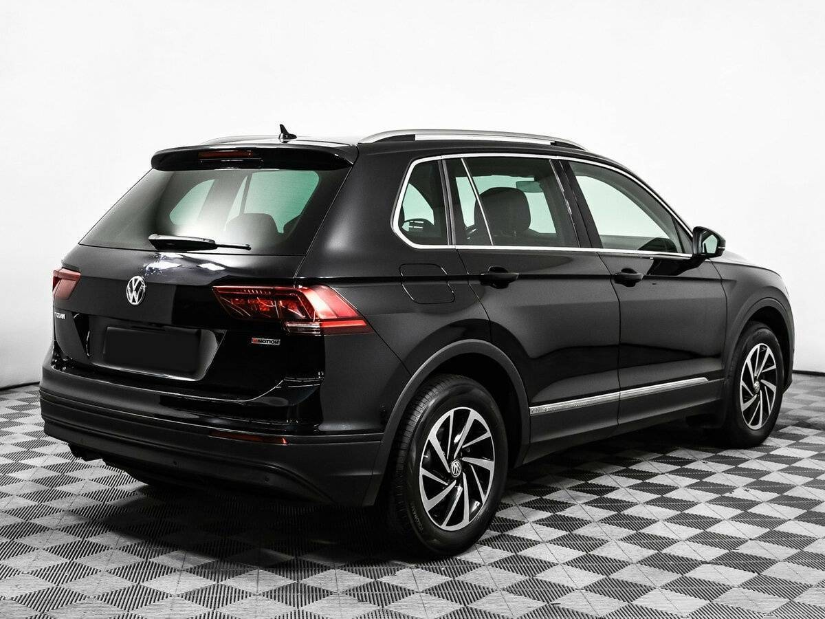 Volkswagen Tiguan 2018 года с пробегом. Фото: #4
