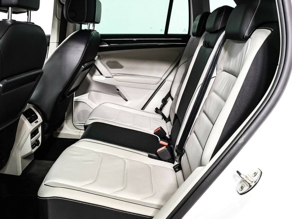 Volkswagen Tiguan 2018 года с пробегом. Фото: #11