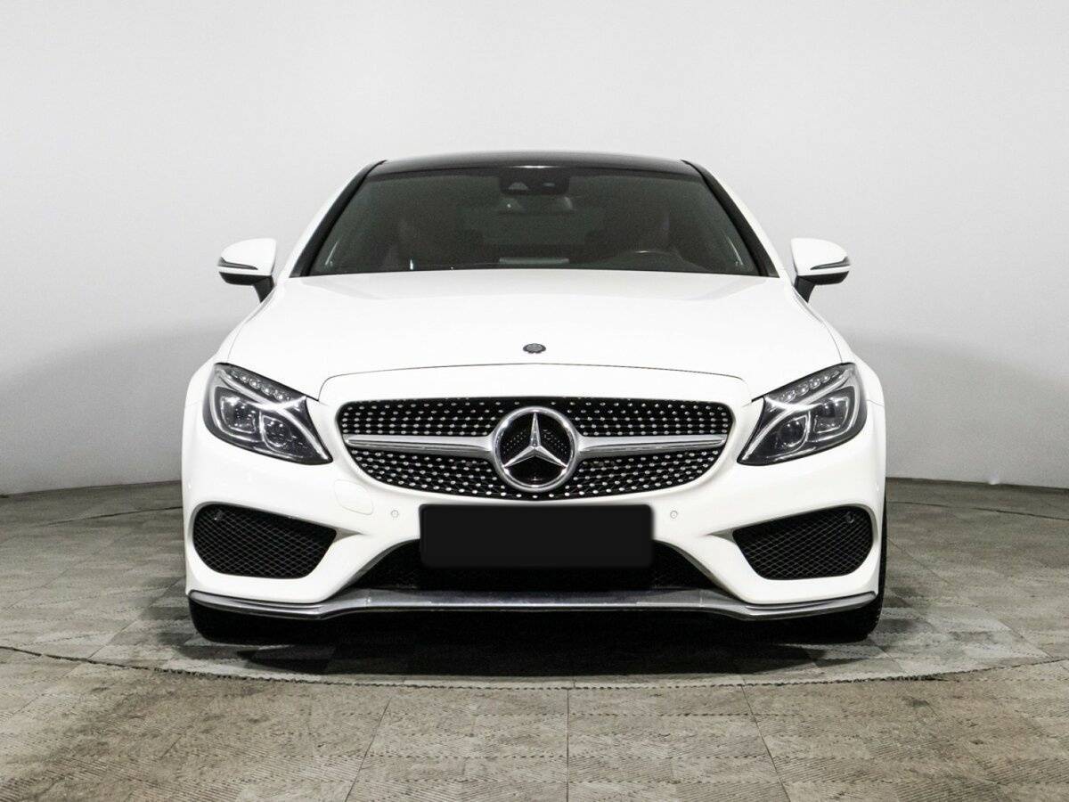 Mercedes-Benz C-Класс 2016 года с пробегом. Фото: #1