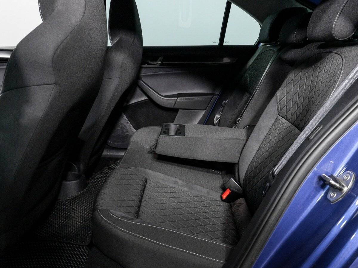 Б/У Шкода Рапид 2021 года. Фото: #9