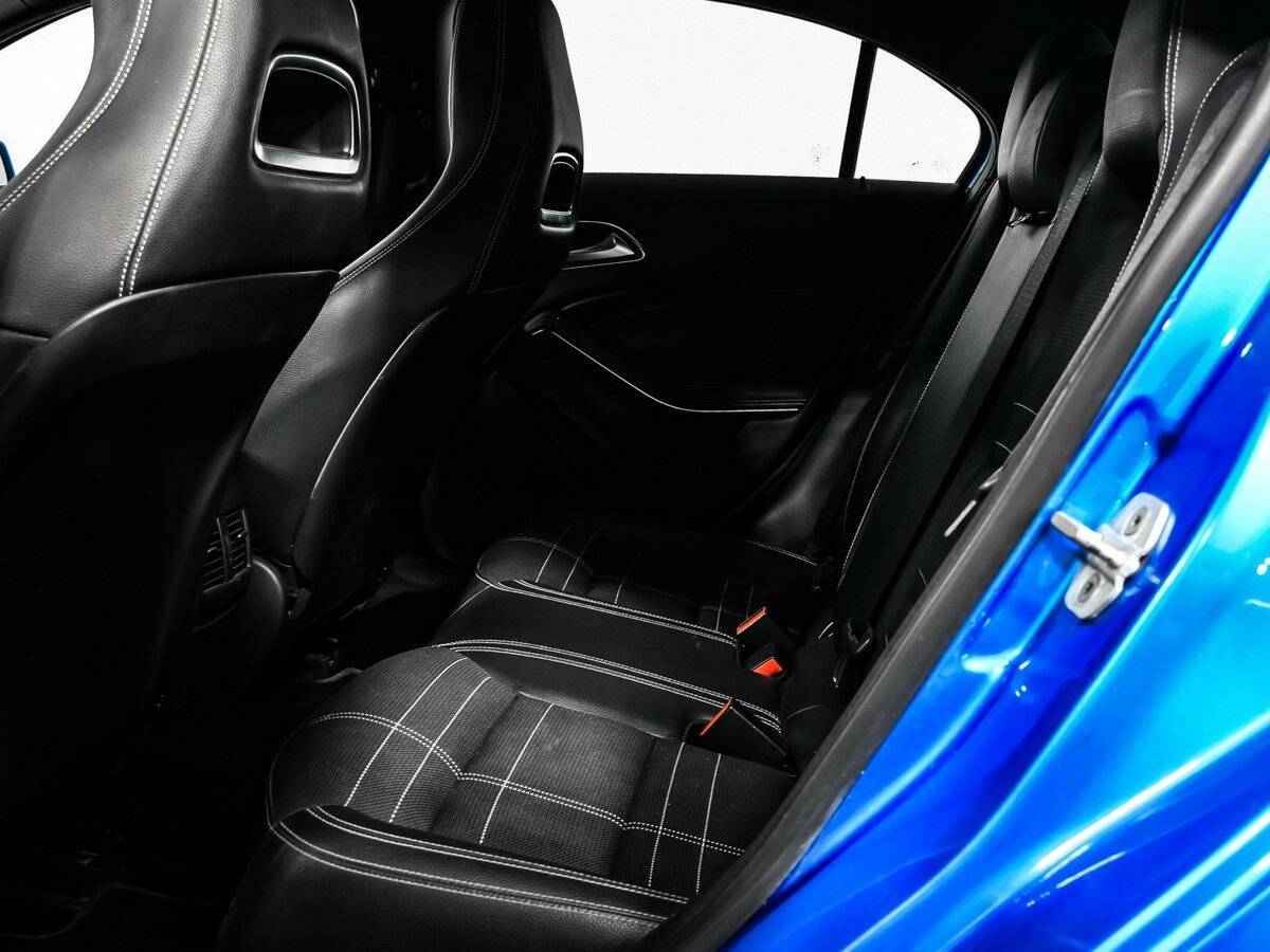 Mercedes-Benz A-Класс 2013 года с пробегом. Фото: #12