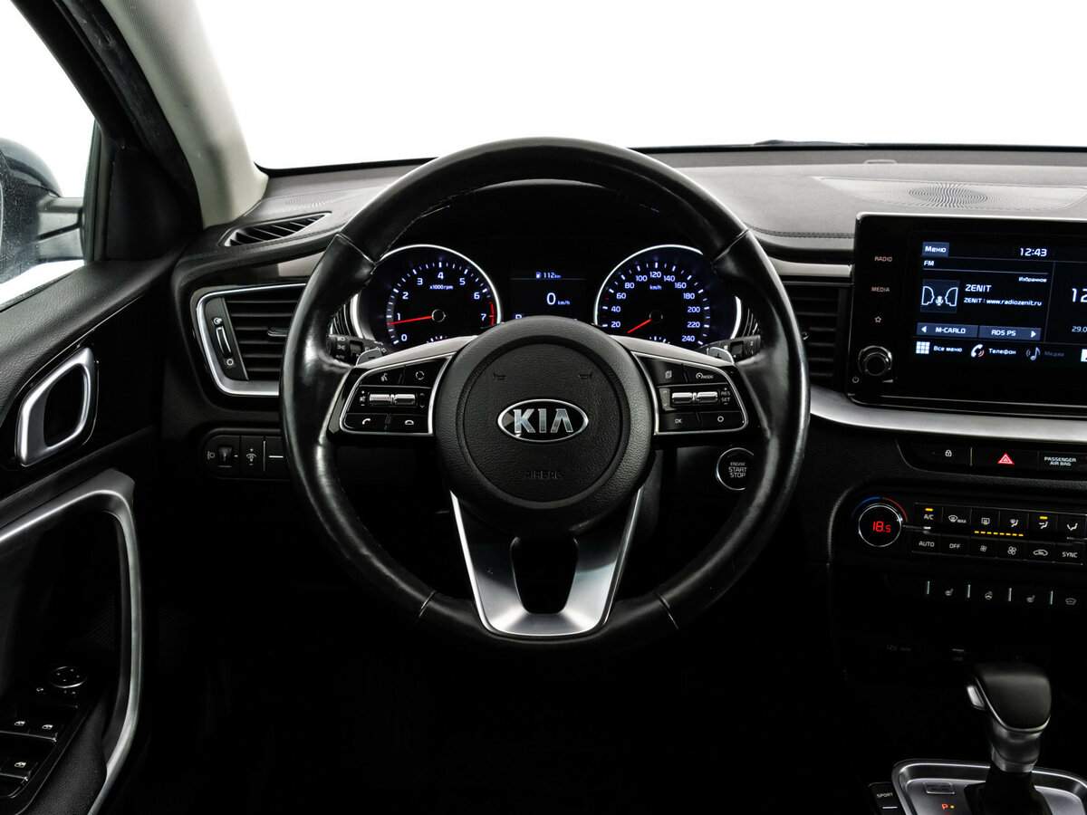 Kia Ceed 2020 года с пробегом. Фото: #11