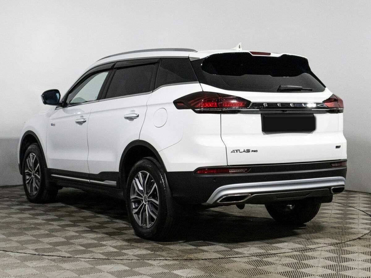 Б/У Джили Атлас Про 2023 года. Фото: #6