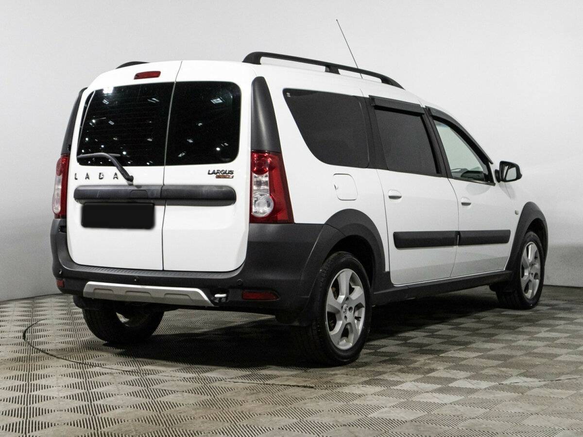 Б/У Лада (ВАЗ) Ларгус 2020 года. Фото: #4