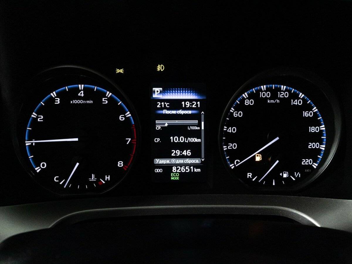 Toyota RAV4 2019 года с пробегом. Фото: #11