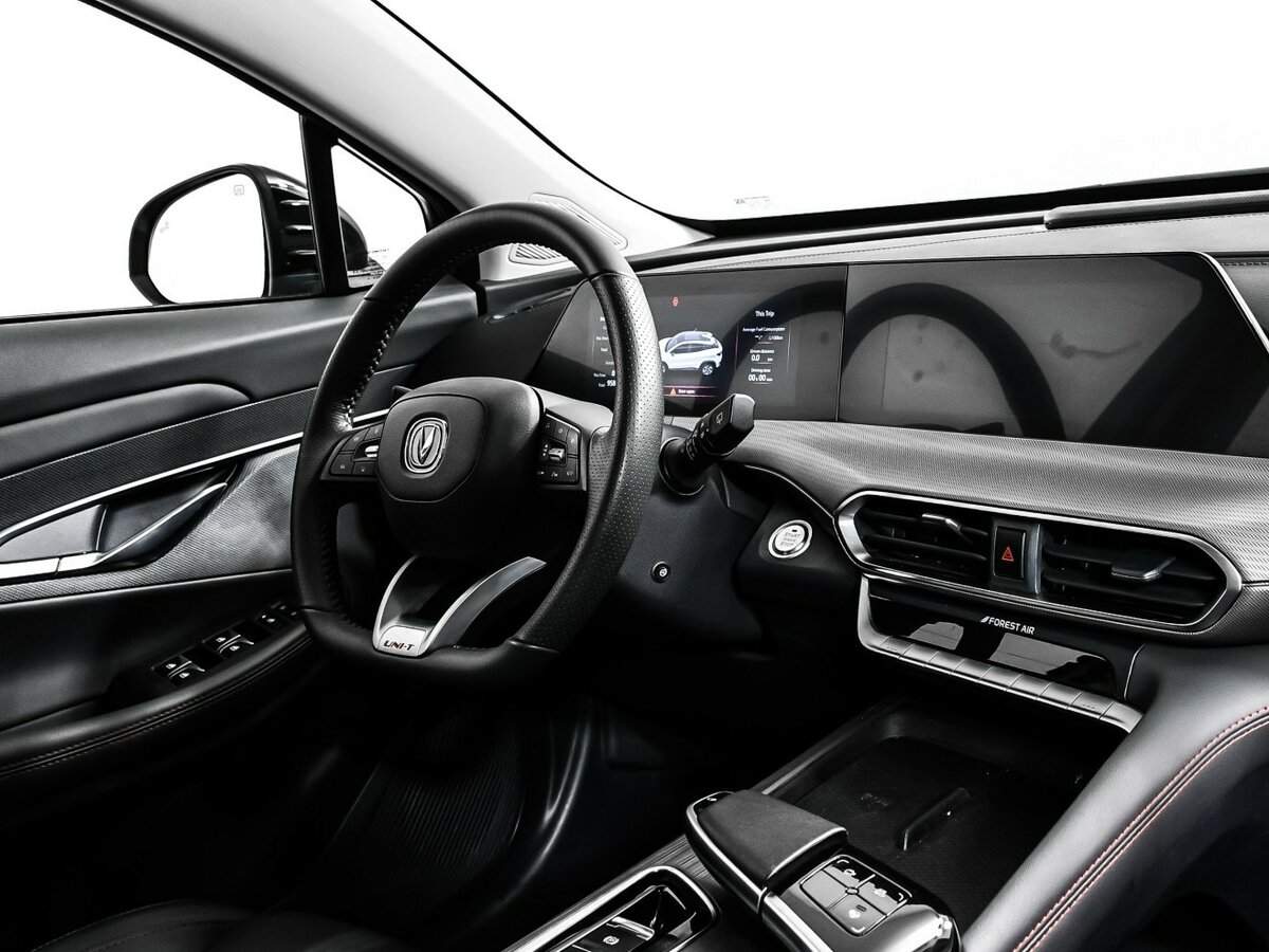 Б/У Чанган УНИ-Т 2023 года. Фото: #8