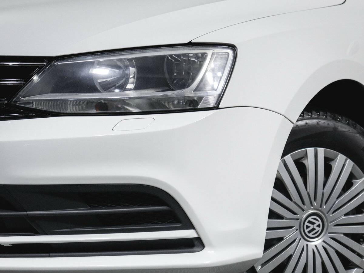 Б/У Фольксваген Джетта 2016 года. Фото: #15