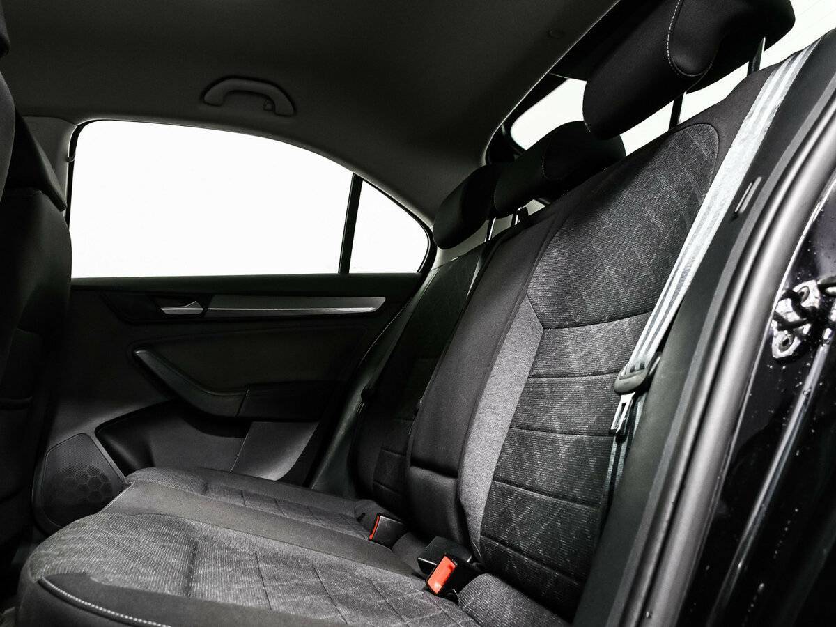 Б/У Фольксваген Поло 2020 года. Фото: #11