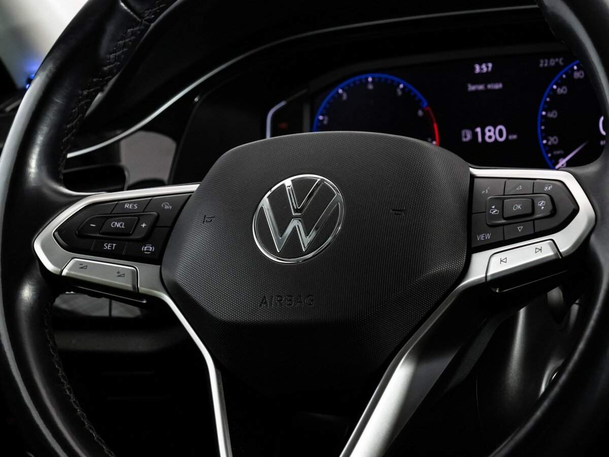 Б/У Фольксваген Поло 2021 года. Фото: #10