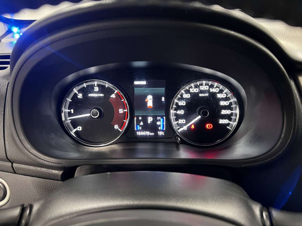 Mitsubishi Pajero Sport 2018 года с пробегом. Фото: #11