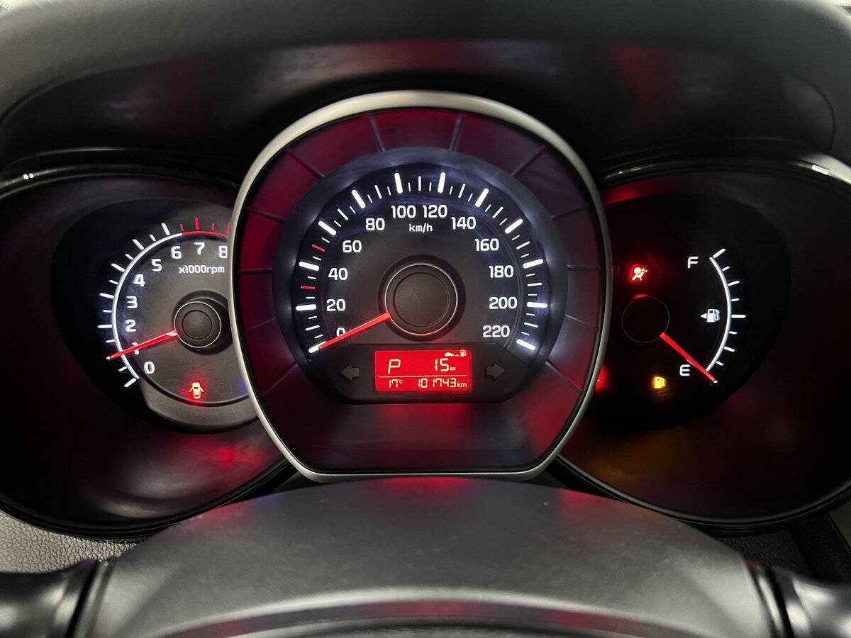 Kia Rio 2015 года с пробегом. Фото: #12