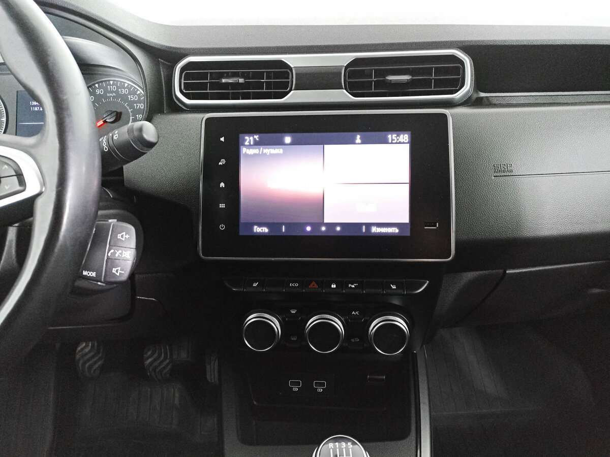 Б/У Рено Дастер 2021 года. Фото: #12