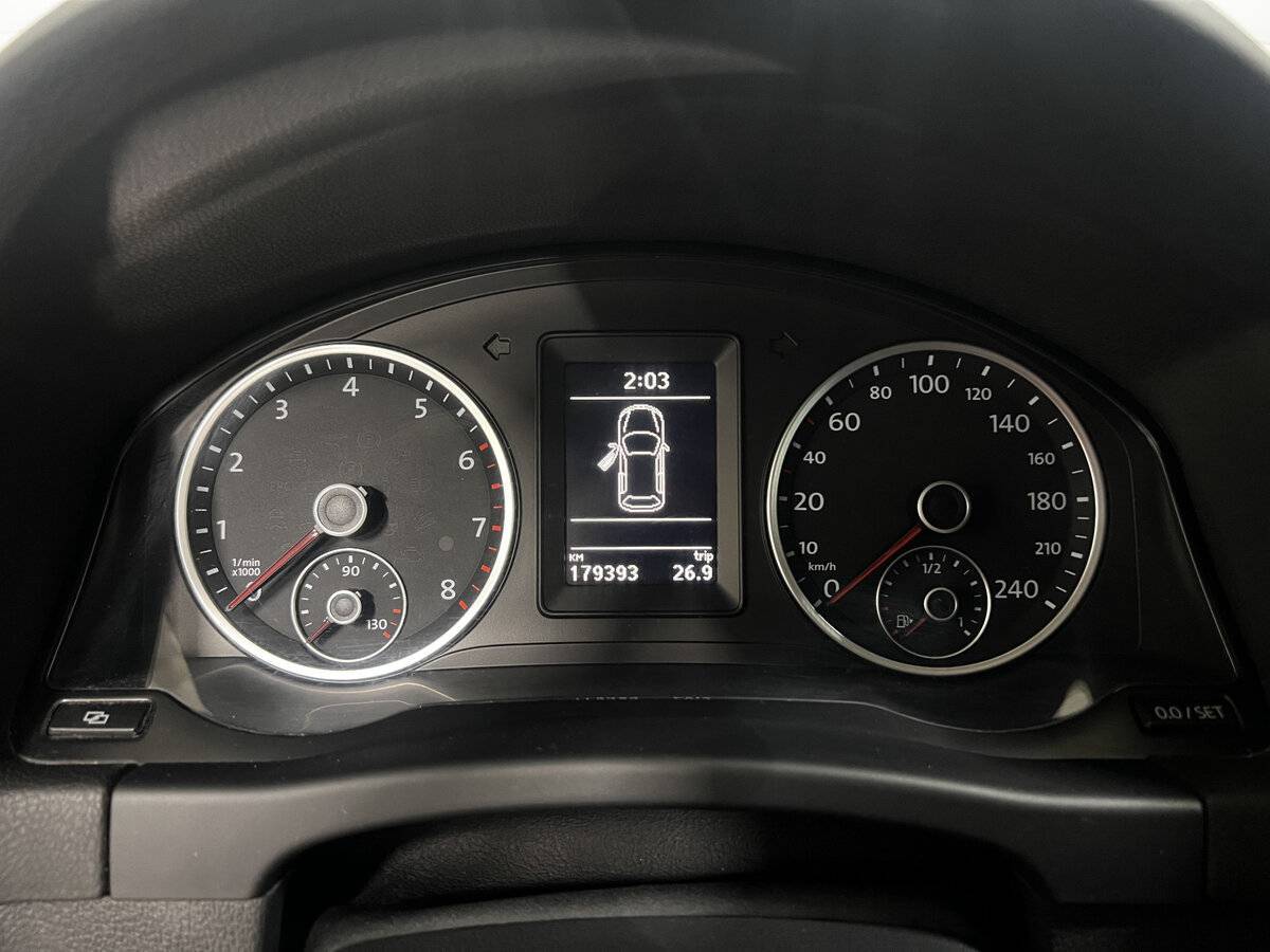 Volkswagen Tiguan 2012 года с пробегом. Фото: #12