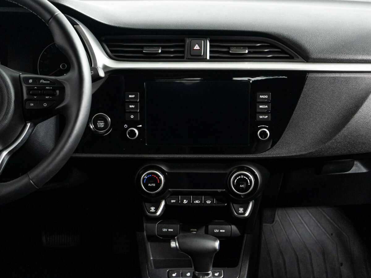 Б/У Киа Рио 2021 года. Фото: #13