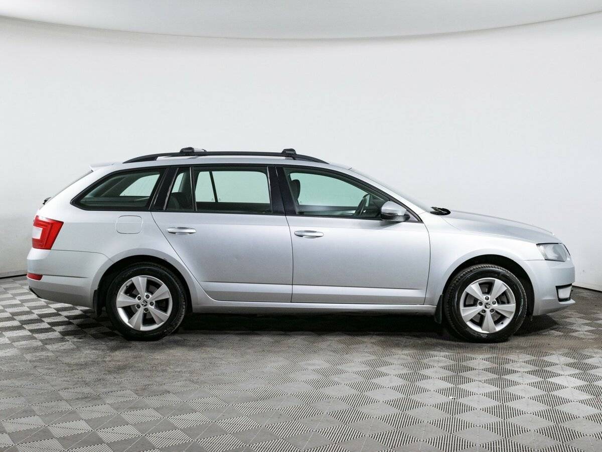 Skoda Octavia 2015 года с пробегом. Фото: #3