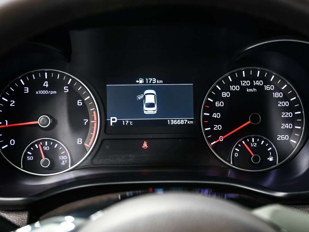 Б/У Киа Оптима 2018 года. Фото: #9