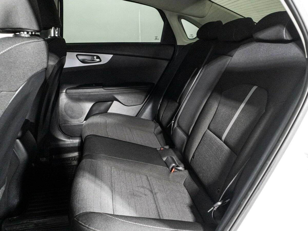 Б/У Киа Церато 2021 года. Фото: #9