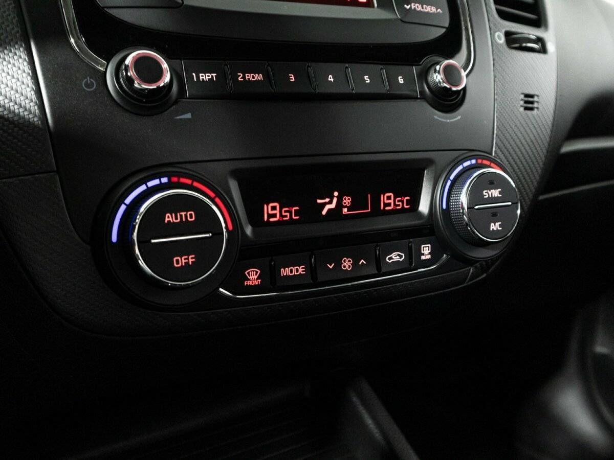 Б/У Киа Церато 2018 года. Фото: #15