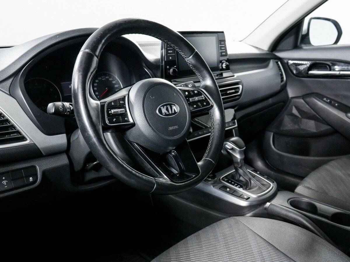 Б/У Киа Сельтос 2021 года. Фото: #13