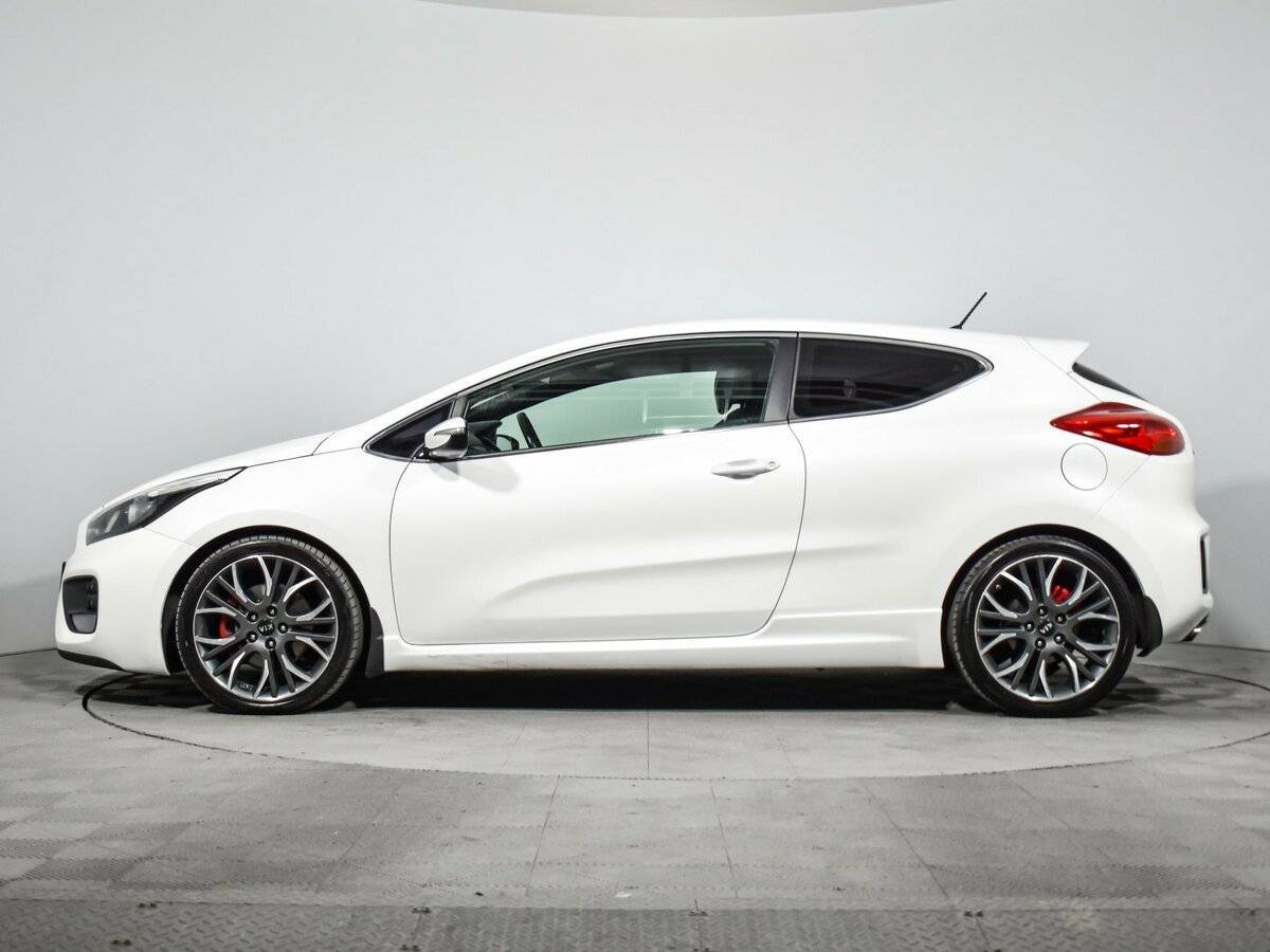 Б/У Киа Сид ГТ 2015 года. Фото: #3