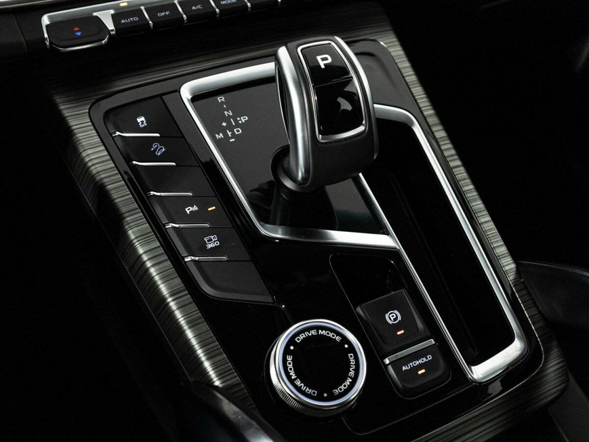 Б/У Джили Атлас Про 2024 года. Фото: #21