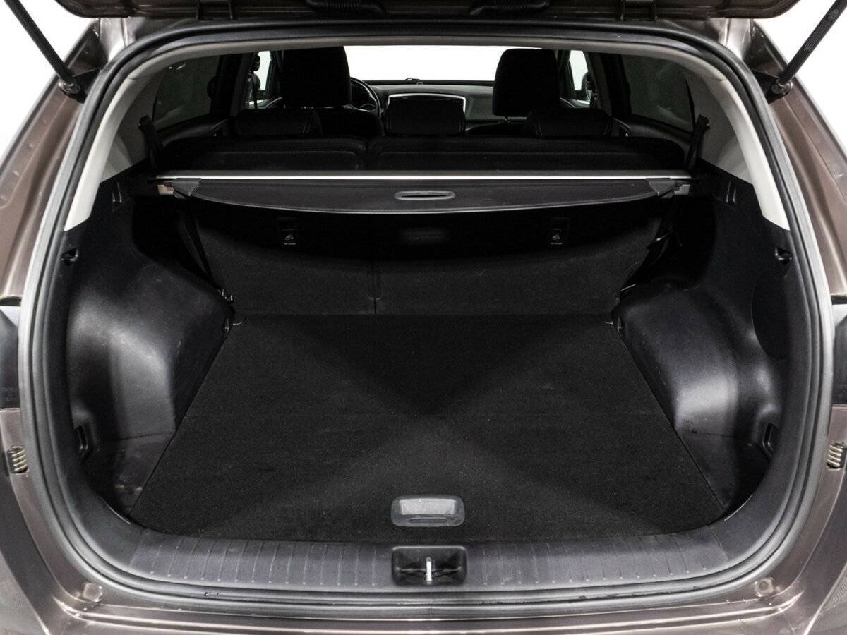 Б/У Киа Спортейдж 2020 года. Фото: #14