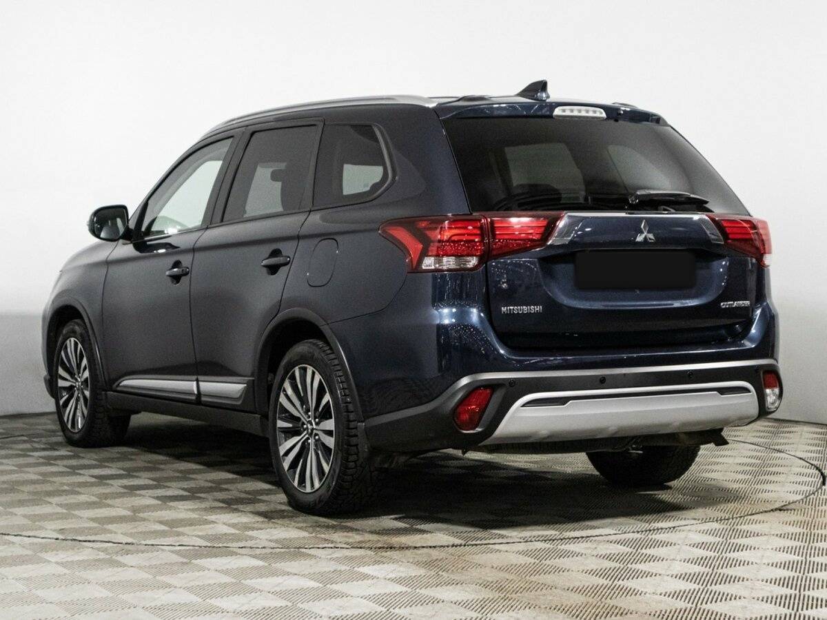 Mitsubishi Outlander 2018 года с пробегом. Фото: #6