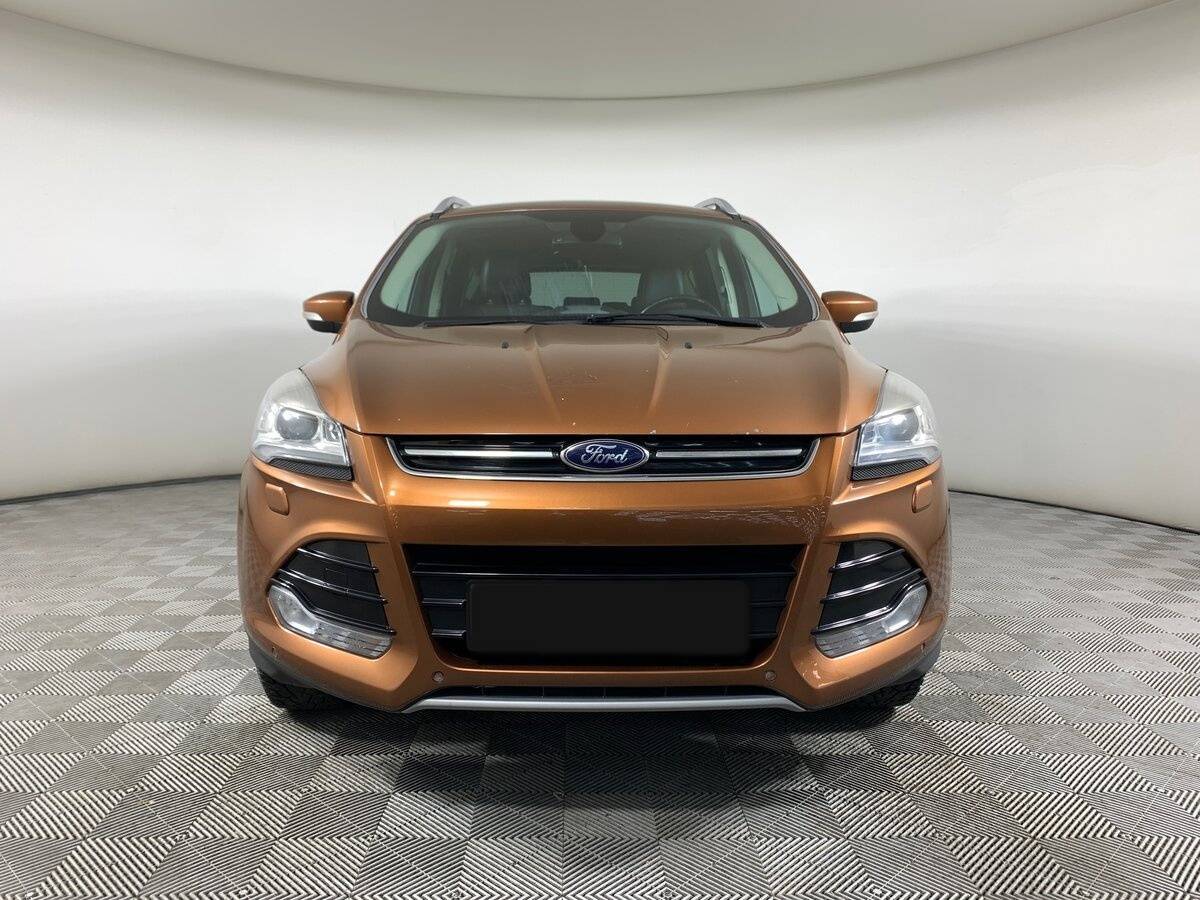 Ford Kuga 2014 года с пробегом. Фото: #1