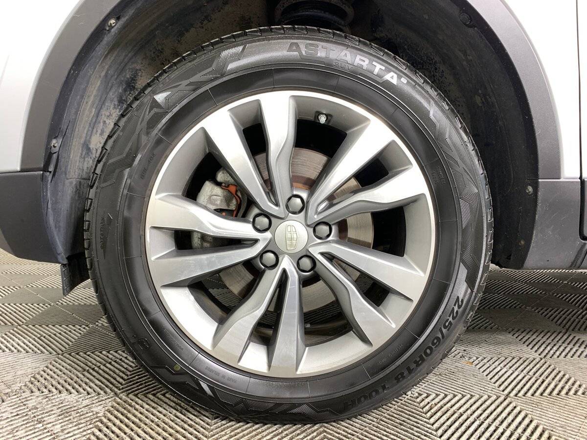 Geely Atlas 2021 года с пробегом. Фото: #8