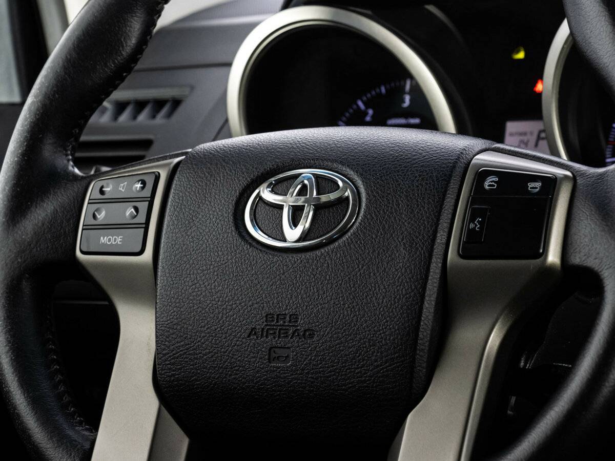 Toyota Land Cruiser Prado 2013 года с пробегом. Фото: #12