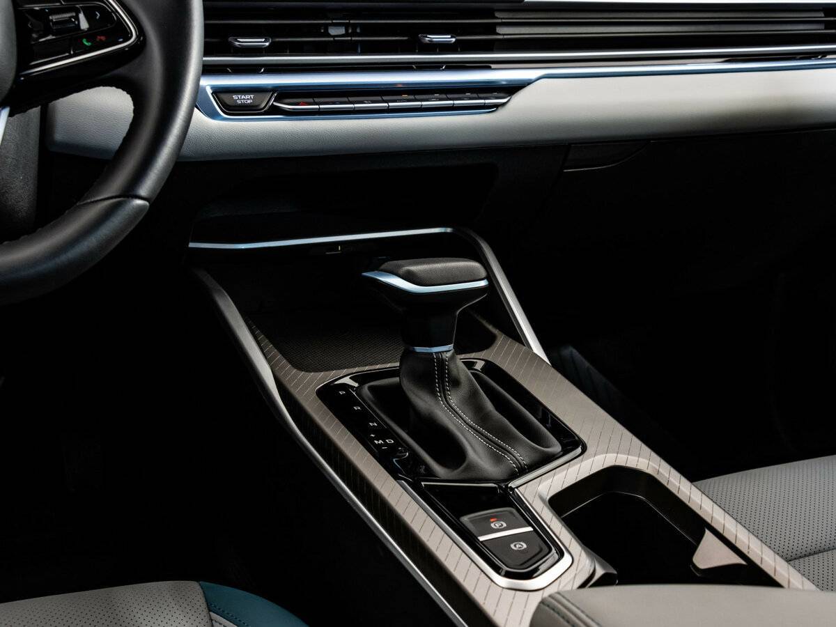 Б/У Джили Эмгранд 2023 года. Фото: #8