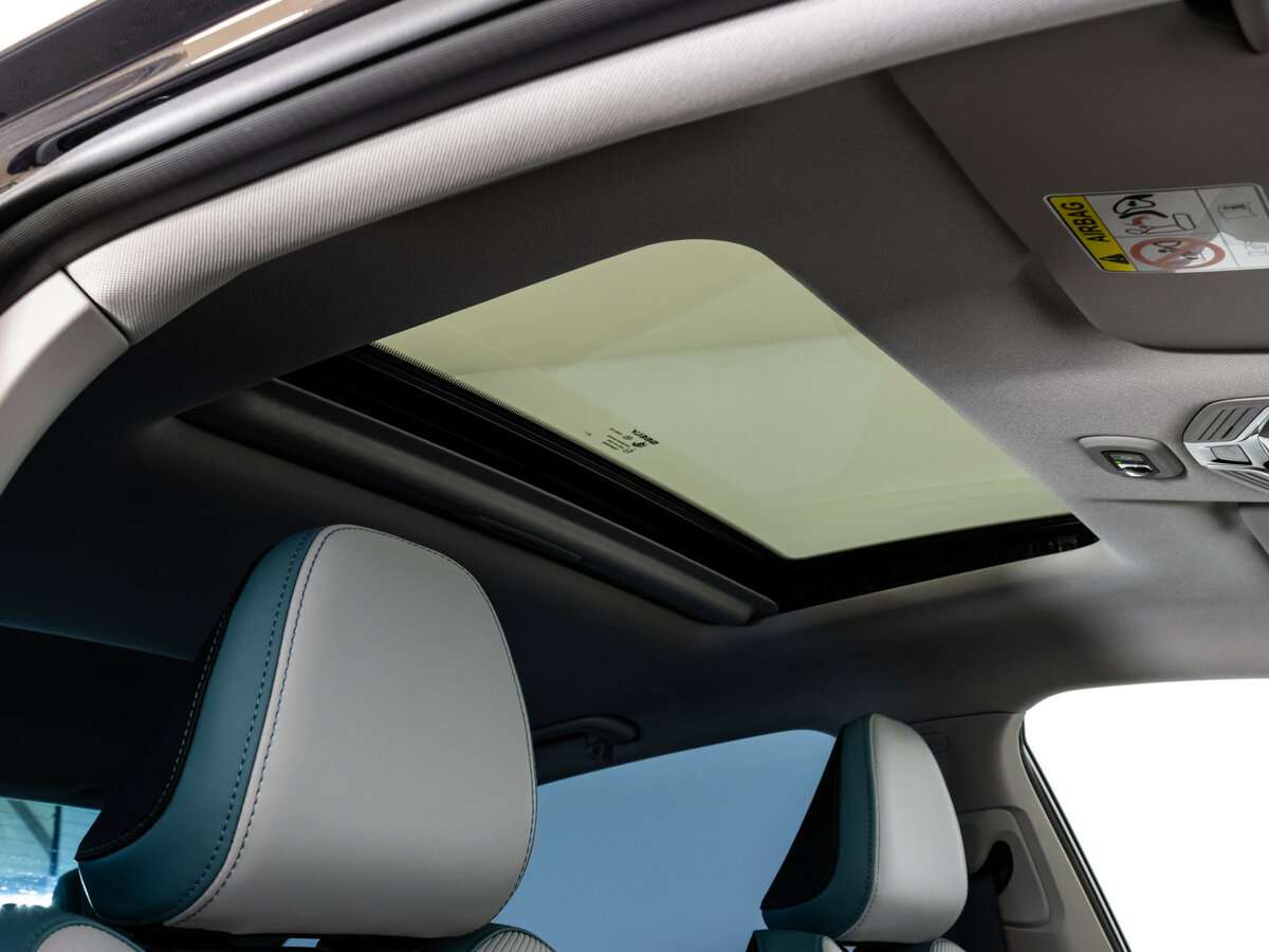 Б/У Джили Эмгранд 2023 года. Фото: #11