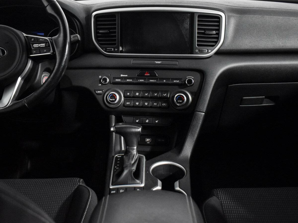 Б/У Киа Спортейдж 2021 года. Фото: #12