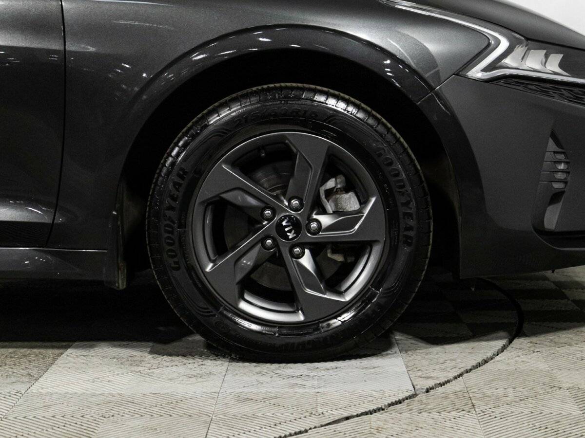 Б/У Киа К5 2021 года. Фото: #4