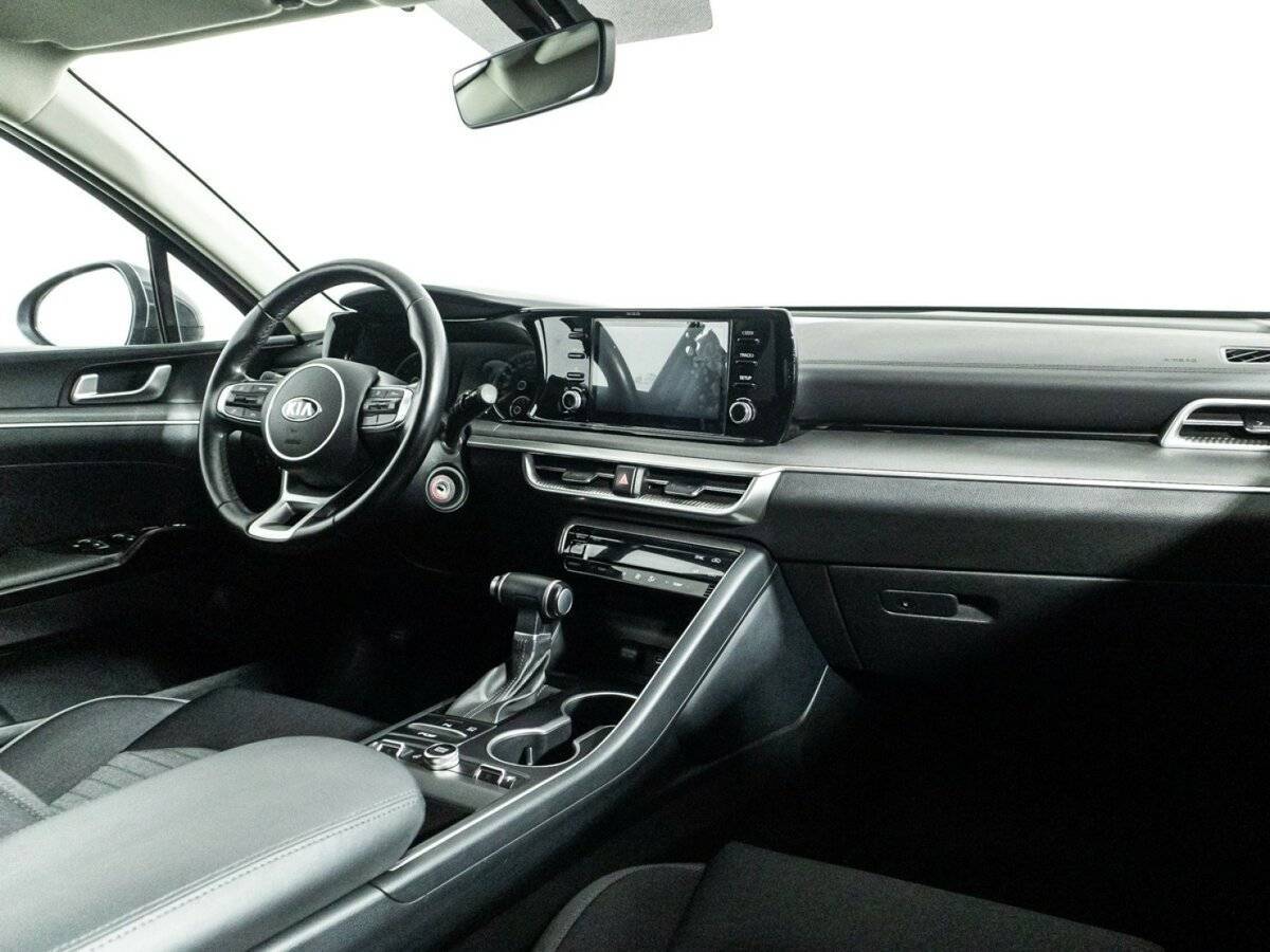 Б/У Киа К5 2021 года. Фото: #9