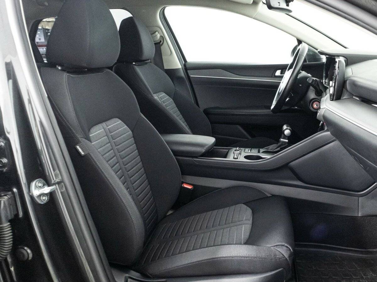 Б/У Киа К5 2021 года. Фото: #14