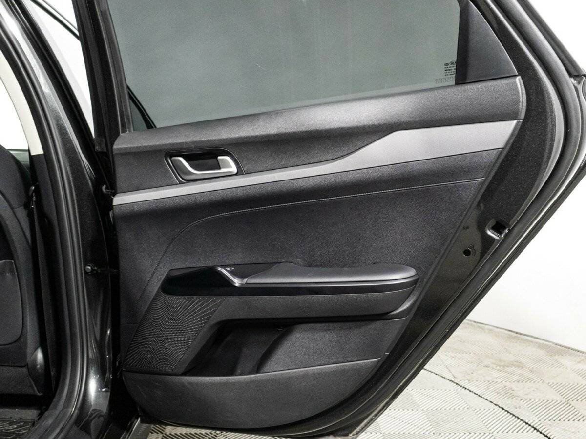 Б/У Киа К5 2021 года. Фото: #25