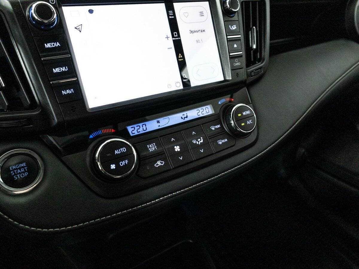 Toyota RAV4 2018 года с пробегом. Фото: #20