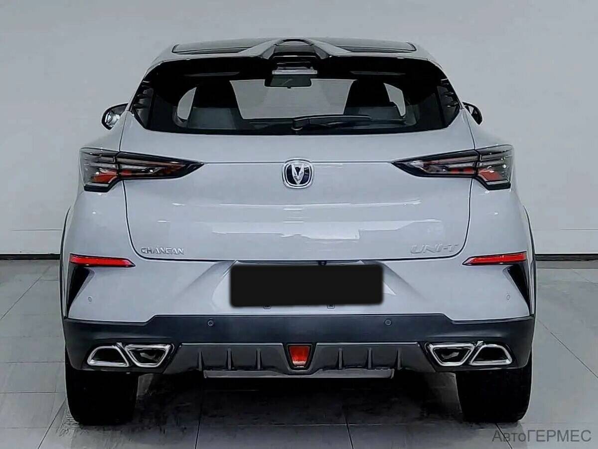 Б/У Чанган УНИ-Т 2023 года. Фото: #2