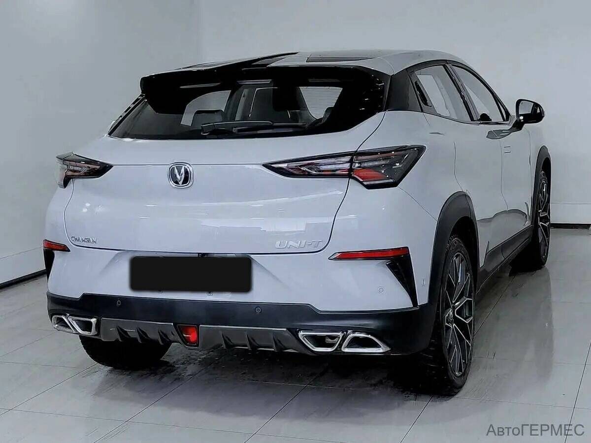 Б/У Чанган УНИ-Т 2023 года. Фото: #3